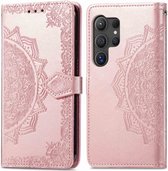 iMoshion Hoesje Geschikt voor Samsung Galaxy S24 Ultra Hoesje Met Pasjeshouder - iMoshion Mandala Bookcase - Rosé Goud