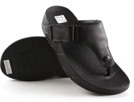 Heren Slippers \u0026 Muilen Fitflop Fitflop Trakk Ii Black 279-090-070 Zwart -  Maat 45 | bol.com