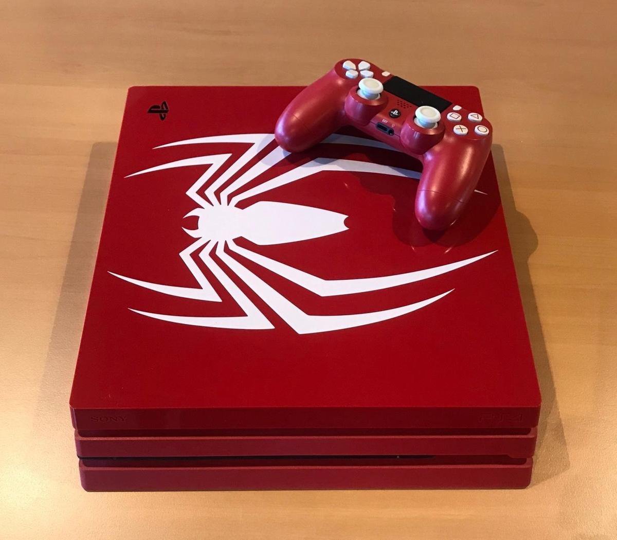 PS4 Pro Console 4 1TB Spider-Man Limited Edition (gebruikt) | bol.com