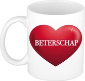 Beterschap cadeau mok / beker wit met rood hart 300 ml