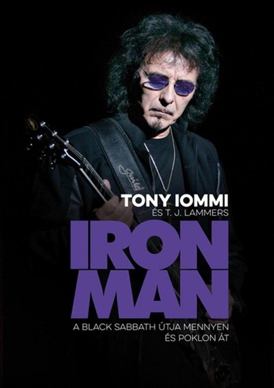 Boek 'Iron Man' met Tony Iommi, de gitarist van Black Sabbath. "Tony Iommi" en "Iron Man" in paarse letters.