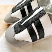 Babyslofje - Leer - Sportief - Baby Dutch - Zwart wit - Schoentje - Slofjes - Stoer - Sneaker