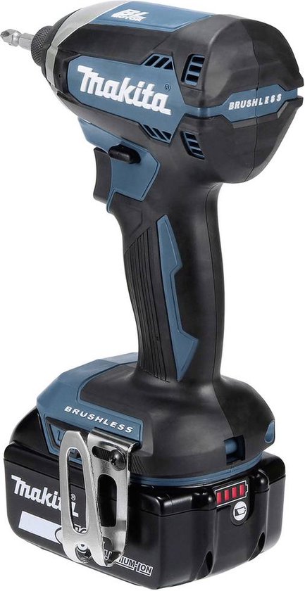 Makita slagschroevendraaier met turquoise en zwarte behuizing, met een zwarte accu.