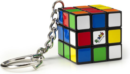 Rubik's Cube sleutelhanger met veelkleurige vakjes: groen, oranje, blauw, geel, rood en wit.