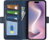 Étui portefeuille en cuir PU Étui adapté pour iPhone 16 Plus -- Fermeture magnétique - Housse de Luxe - Couvrant l'écran - Porte-cartes - Espèces - Espèces - Carte noir
