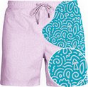 Jongens zwembroek, links roze met subtiel patroon, rechts turquoise met wit doodle-patroon.