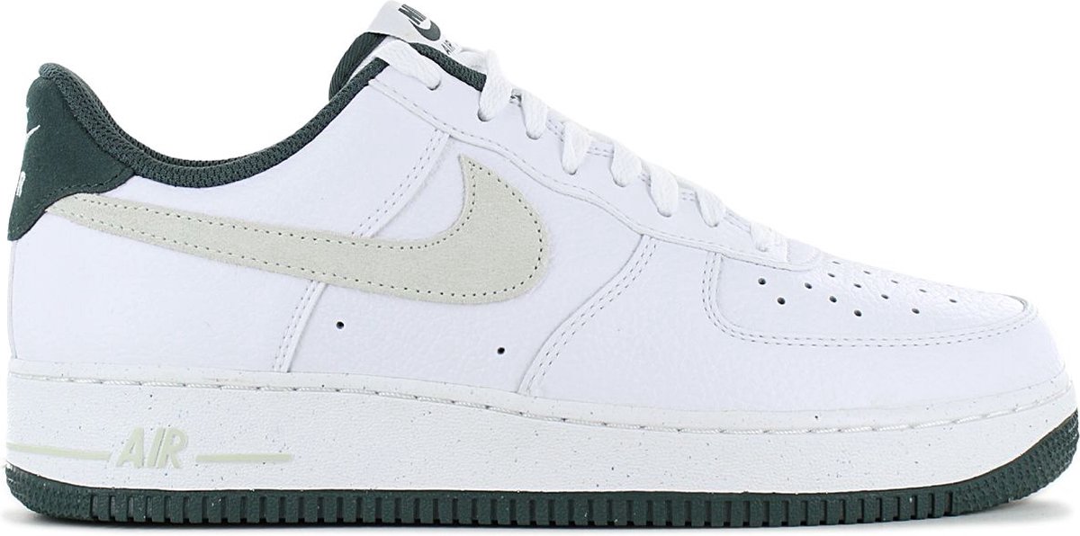 Nike Nike Air Force 1 Low 07 LV8 Vintage Heren Sneakers Schoenen HF1939-100 Wit
