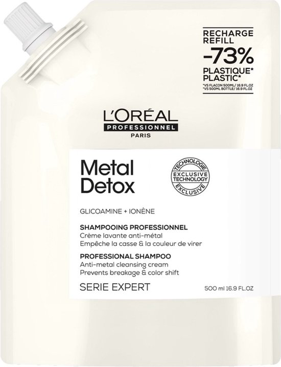 L'Oréal Professionnel Metal Detox navulzak met "RECHARGE REFILL -73% PLASTIQUE" tekst.
