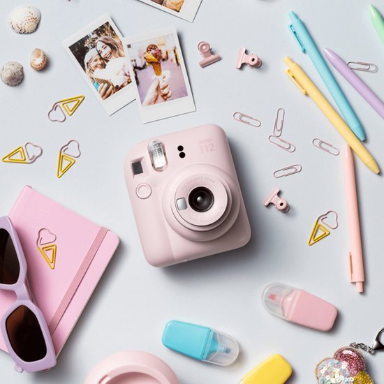 FUJIFILM instax mini 12™ - Instant camera - Blossom Pink