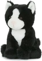 Pluche zwart/witte poes/kat knuffel 18 cm speelgoed - Huisdierenknuffels/knuffeldieren/knuffels voor kinderen