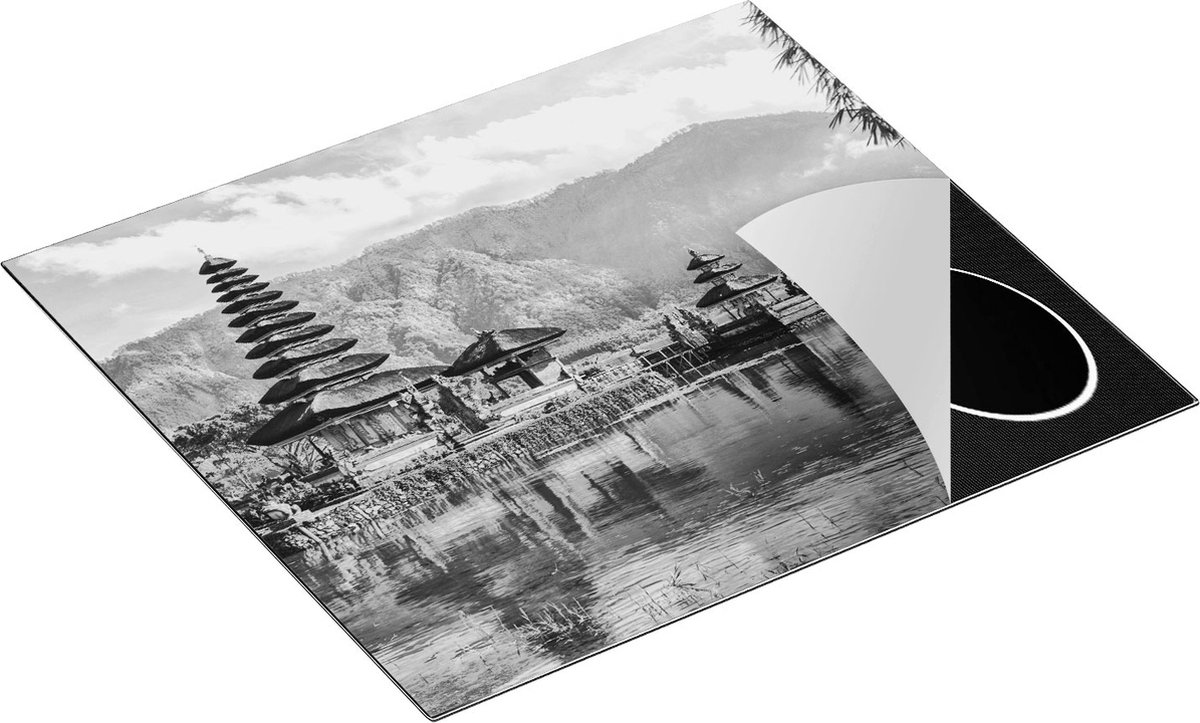 Chefcare Inductie Beschermer Pura Tempel in Bali op het meer Beratan - Zwart Wit - 57,6x51,6 cm - Afdekplaat Inductie - Kookplaat Beschermer - Inductie Mat