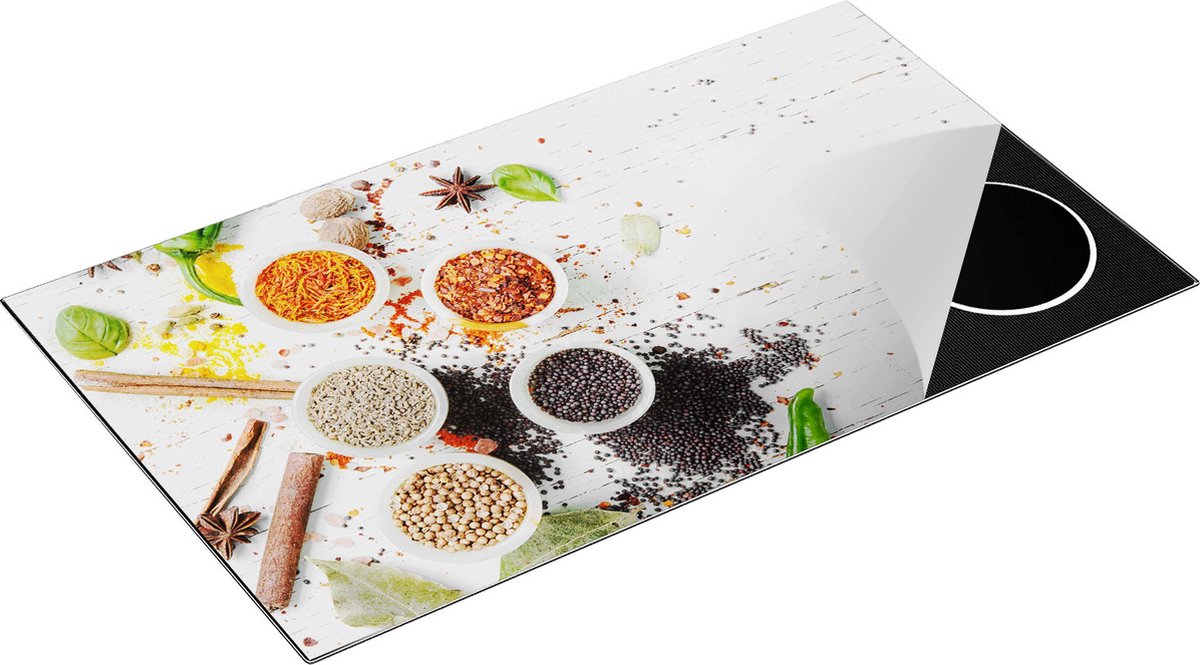 Chefcare Inductie Beschermer Kruidenbakjes op een Witte Houten Tafel - 90x55 cm - Afdekplaat Inductie - Kookplaat Beschermer - Inductie Mat