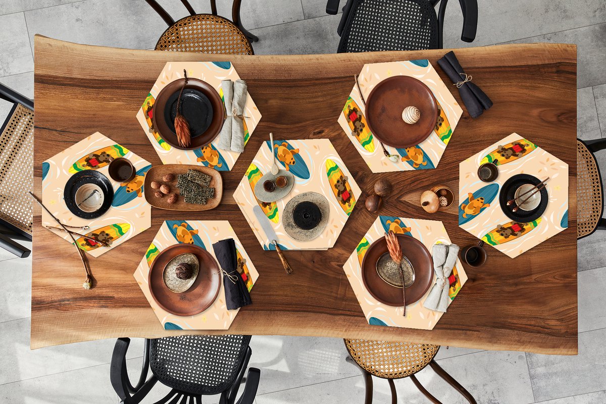 Placemats hexagon - Onderleggers placemats - Placemat zeshoek - Honden - Surfen - Patroon - 8 stuks