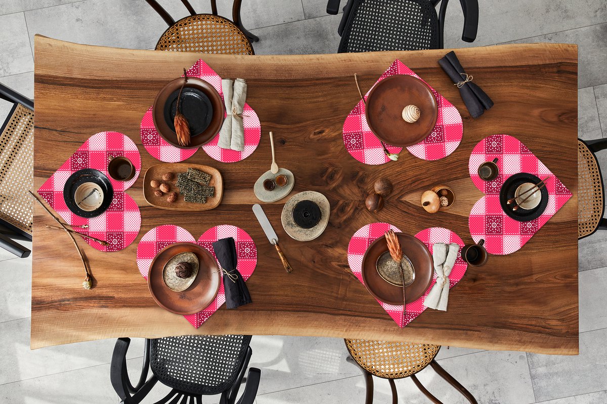 Onderleggers - Placemats - Placemats hartje - Roze - Patronen - Bloemen - 6 stuks