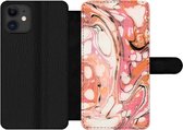 Bookcase Geschikt voor iPhone 12 Pro telefoonhoesje - Marmer print - Oranje - Zwart - Met vakjes - Wallet case met magneetsluiting