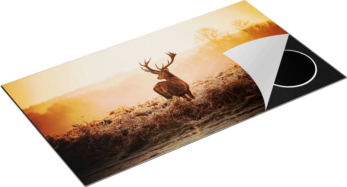 Chefcare Inductie Beschermer Hert in de Wei tijdens de Zonsopkomst - 95x50 cm - Afdekplaat Inductie - Kookplaat Beschermer - Inductie Mat