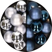 24x stuks kunststof kerstballen mix van zilver en donkerblauw 6 cm - Kerstversiering