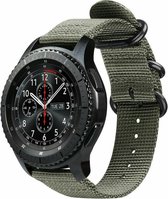 Nylon Smartwatch bandje - Geschikt voor  Samsung Galaxy Watch 46mm nylon gesp band - groen - Horlogeband / Polsband / Armband
