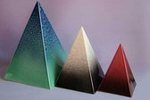 Piramide klein model leverbaar in diverse kleuren - Asbeeld Dieren Urn Voor Uw Geliefde Dier - Kat - Hond - Paard - Konijn