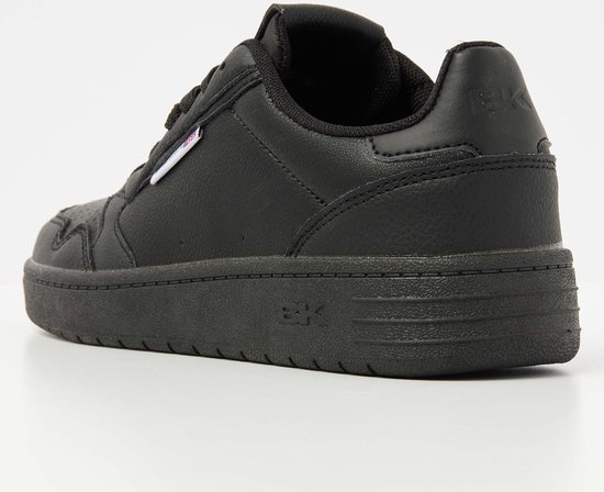 Sneakers laag zwart dames hotsell