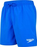 Short de bain bleu Speedo avec logo blanc sur le devant.