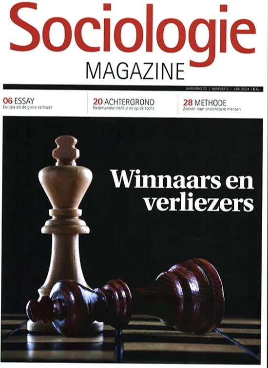 Sociologie Magazine: Winnaars en verliezers. Een koning staat naast een gevallen koning op een schaakbord.