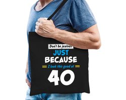 Dont be jealous just because i look this good at 40 cadeau tasje zwart voor heren - 40 jaar verjaardag kado tasje