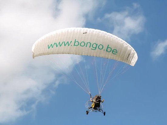 Bongo Bon - WAANZINNIG VLIEGPLEZIER VOOR 1 PERSOON IN BELGIË - Cadeaukaart cadeau voor man of vrouw