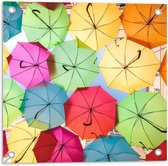Tuinposter – Onderkant Gekleurde Paraplu's - 50x50cm Foto op Tuinposter  (wanddecoratie voor buiten en binnen)