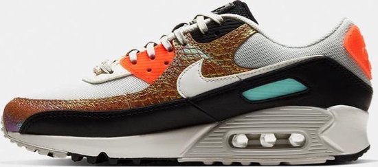 Nike Air Max 90/1 White/Metallic Gold-Black - AJ7695-102 | Sneaker District
