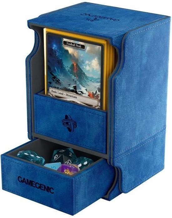 Blauwe deckbox met lade, met Magic the Gathering kaart zichtbaar.