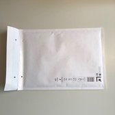 Luchtkussen enveloppe / Bubble bag - wit - binnenmaat 230x340mm - buitenmaat 250x350mm - verpakt per 100 stuks