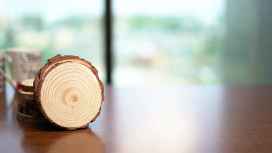 Kurtzy Natuurlijk Onbewerkte Houtsnedes  30 Pak  3 16 Cm Diameter Houten Stam Cirkels Met Schors Zonder Gat Voor Diy Kunst En Hobby Kerstmis Ornamenten Bruiloft Decoratie 593071135