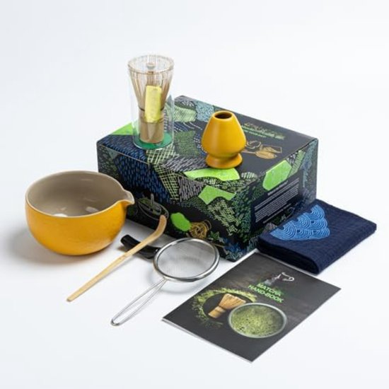 Winkrs - Matcha Thee set met bamboe garde & theelepel met een witte Winkrs - Matcha Thee set met bamboe garde & theelepel met een witte