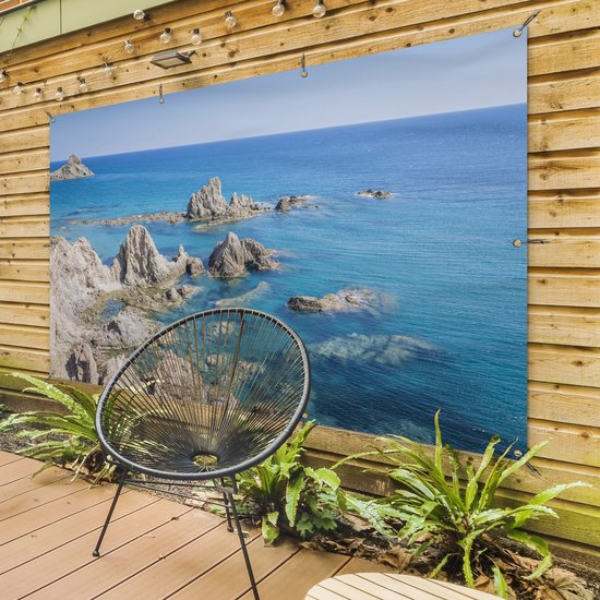 Affiche de jardin La côte rocheuse le long d'Arrecife près de Lanzarote 180x120 cm - Toile de jardin / Toile d'extérieur / Peintures d'extérieur (décoration de jardin) XXL / Groot format!