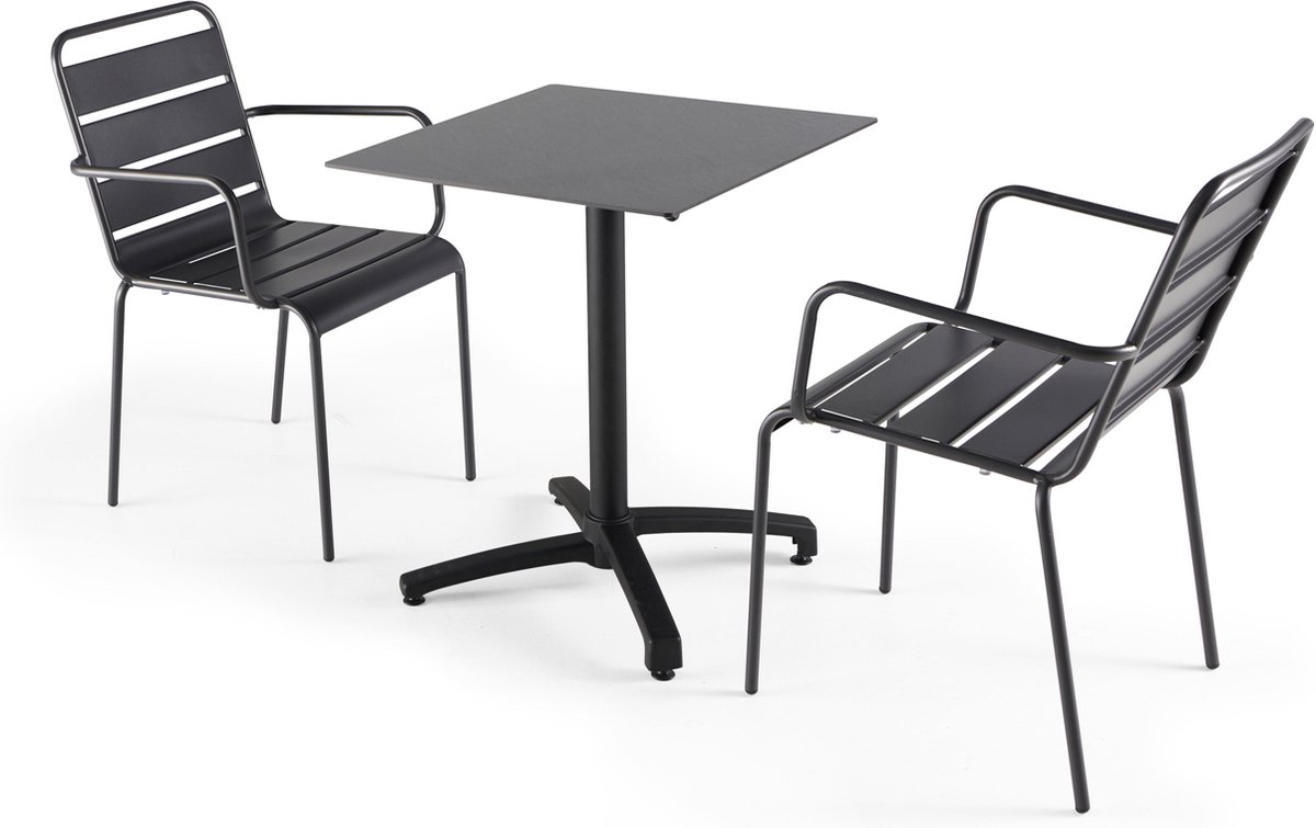 Laminaat tuinset met grijze tafel en stoelen van Oviala.