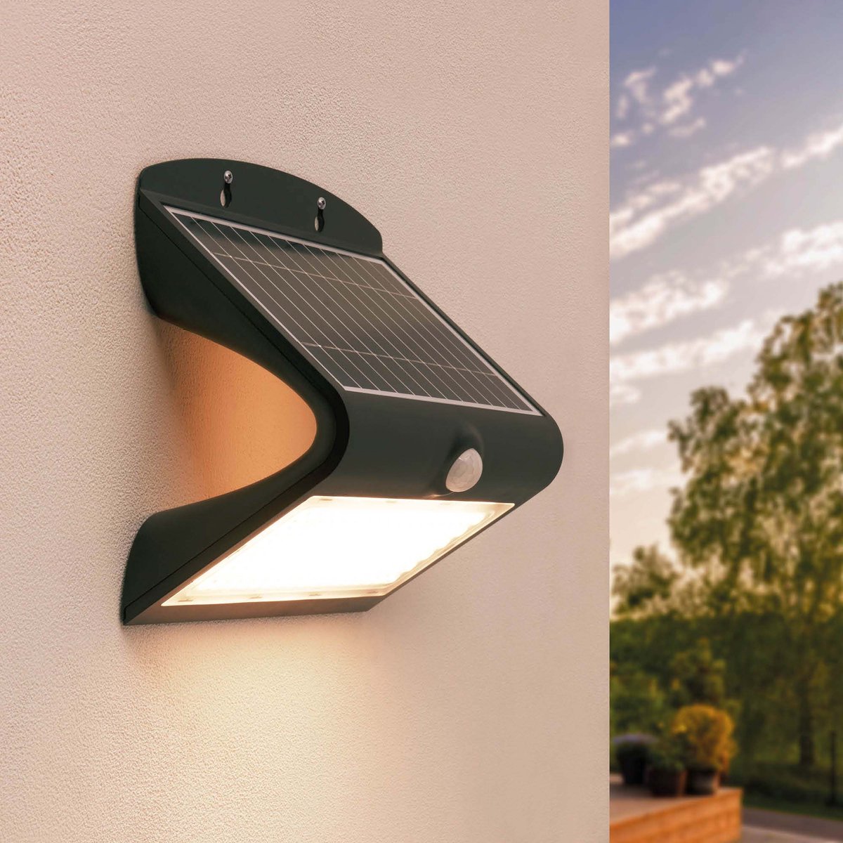 Ledvion - Solar LED Wandlamp - 8W - 3000K - IP65 - Zwart - 220L