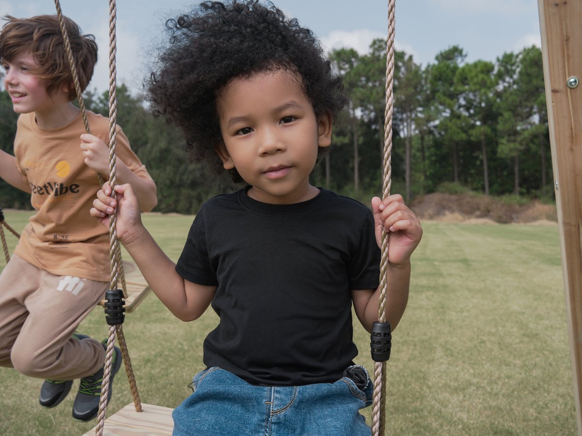 AXI Yuna Dubbele houten Schommel Bruin - FSC hout - Vrijstaande schommelset met 2 houten schommelzitjes - Schommelset voor kinderen - 10 jaar Garantie — afbeelding 7