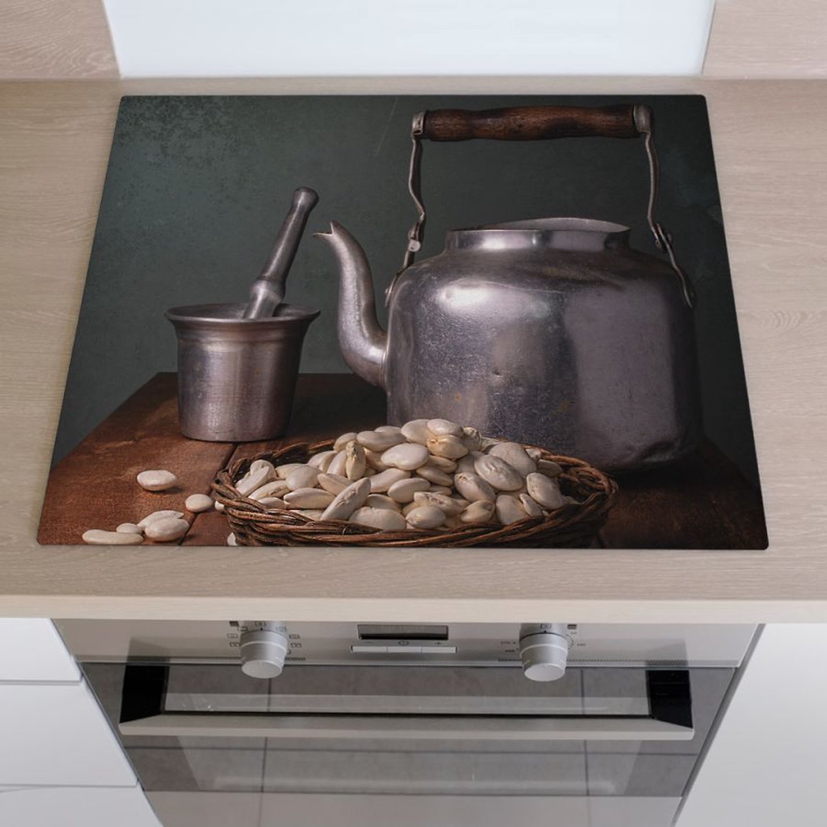 Inductiebeschermer stilleven en oude voorwerpen | 90 x 52 cm | Keukendecoratie | Bescherm mat | Inductie afdekplaat