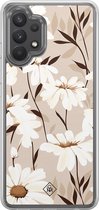Casimoda® hoesje - Geschikt voor Samsung Galaxy A32 4G - In Bloom - 2-in-1 case - Schokbestendig - Bloemen - Verhoogde randen - Bruin/beige, Transparant