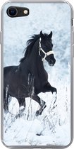 Geschikt voor iPhone 8 hoesje - Paard - Sneeuw - Winter - Siliconen Telefoonhoesje