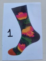 Funny sokken - Kleurrijke Fun-kledingsokken met bloemen 1