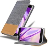 Cadorabo Hoesje voor Samsung Galaxy J7 2017 in LICHTGRIJS BRUIN - Beschermhoes met magnetische sluiting, standfunctie en kaartvakje Book Case Cover Etui