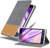 Cadorabo Hoesje geschikt voor Samsung Galaxy J3 2016 in LICHTGRIJS BRUIN - Beschermhoes met magnetische sluiting, standfunctie en kaartvakje Book Case Cover Etui