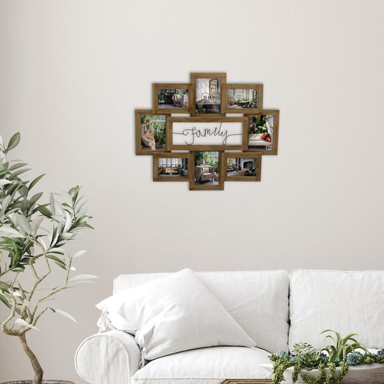 Houten fotolijst met het woord 'Family' in het midden, omringd door 8 fotoplaatsen met interieurfoto's.
