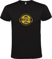 Zwart T-Shirt met “Legend sinds 2005 “ Afbeelding Goud Size L