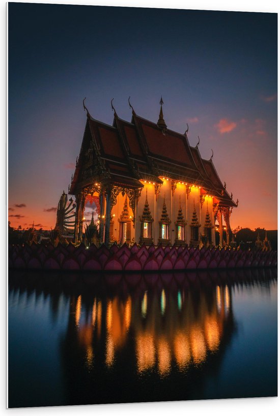 WallClassics - PVC Schuimplaat- Boeddhistische Tempel in Thailand - Wat Pa Lahan Sai - 80x120 cm Foto op PVC Schuimplaat