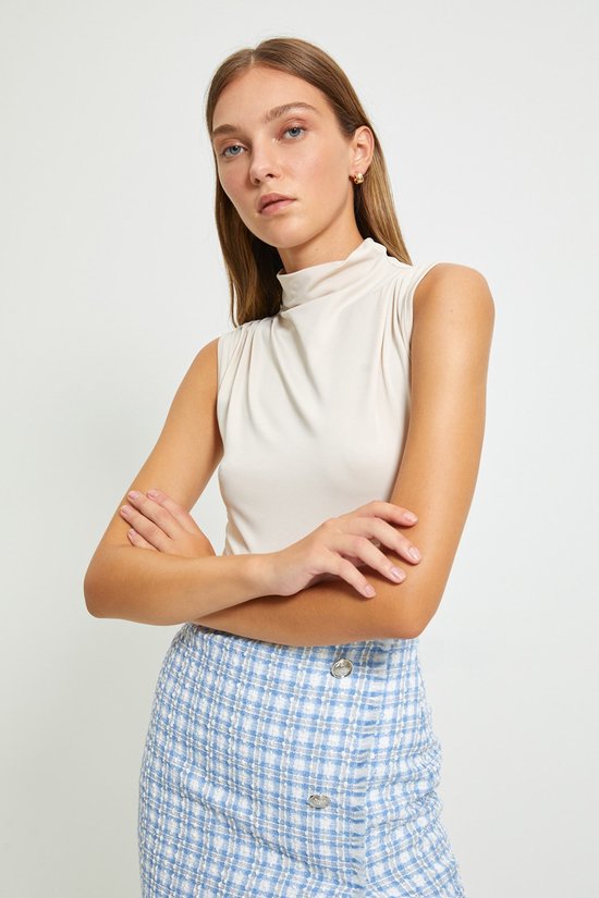 Felpa Grigia Donna Trendyol Girocollo In Cotone – Modello Basic Corto, Perfetta Per Outfit Casual - 5