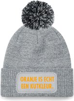 Wintermuts grijs met pompoen - Oranje is echt een kutkleur - soBAD. | Wintersport | Après ski outfit Warme Muts voor Volwassenen | Heren en Dames Beanie