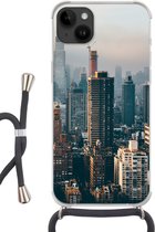 Geschikt voorApple Iphone 14 Plus - Crossbody Case - New York - Skyline - Amerika - Siliconen - Crossbody - Backcover met Koord - Telefoonhoesje met koord - Hoesje met touw